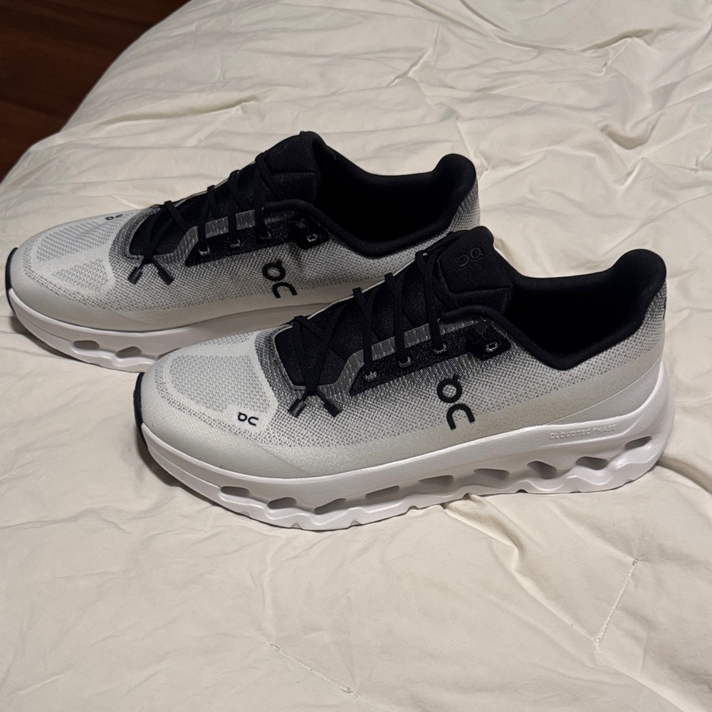 On Running Cloud Tilt Black and White Athletic Shoes